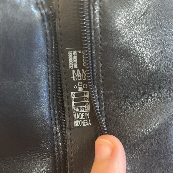 Ecco Shape 35 Block Ankle Boot - size 8 - Picture 6 of 6